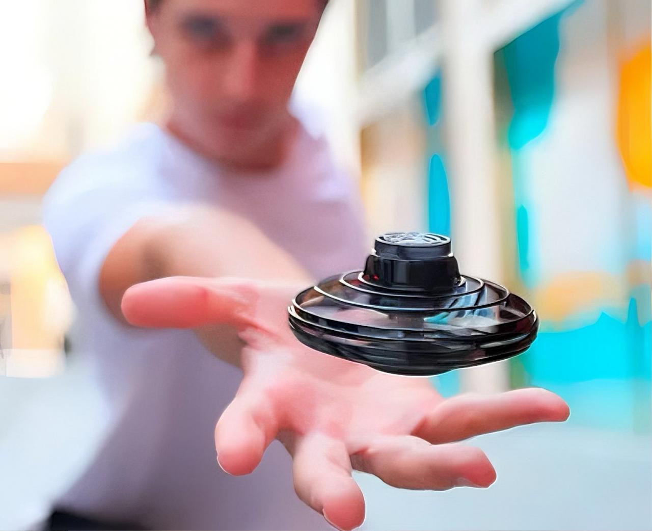 MiniUFO Flying Spinner